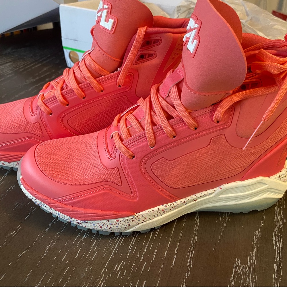 APL Womans Techloom Defender Sneakers